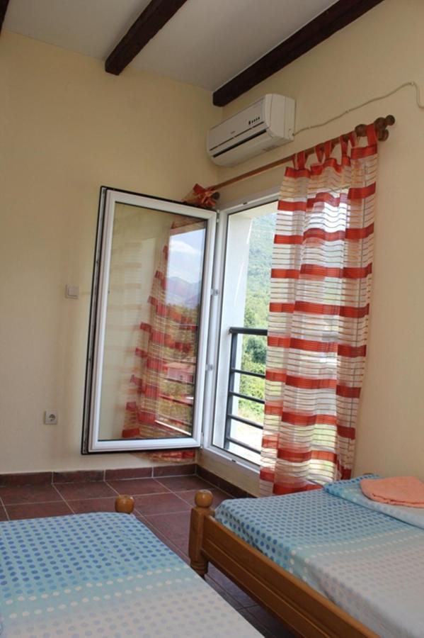 Apartments Bordo Tivat Habitación foto